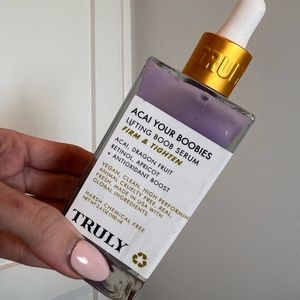 Truly Beauty Acai Your Boobies Serum